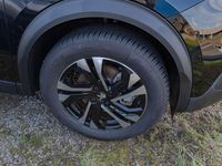 Gebraucht Peugeot e-2008 Allure 100 kW (136 PS) 2021 Schwarz / SUV