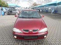 Gebraucht Renault Mégane 107 PS (78 kW) 1999 Rot Limousine
