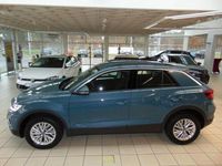 Gebraucht VW T-Roc Life 150 PS (110 kW) 2024 Blau SUV