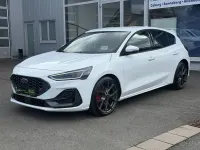 Käytetty Ford Focus ST 280 HP (205 kW) 2023 Valkoinen Sedan