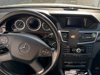 Gebraucht Mercedes E220 2011 Grau Limousine