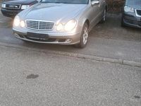 Gebraucht Mercedes E220 150 PS (110 kW) 2004 Grau Kombi