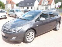 Gebraucht Opel Astra Edition 120 PS (88 kW) 2012 Karbongrau Kombi