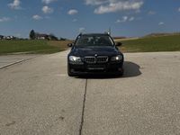 Gebraucht BMW 325 197 PS (144 kW) 2007 Schwarz Kombi