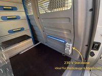 Second-hand VW Caddy 102 CP (75 kW) 2007 Alb Monovolum