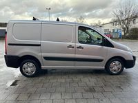 Gebraucht Citroën Jumpy 128 PS (94 kW) 2015 Silber Van / Kleinbus
