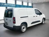 Gebraucht Peugeot Partner Premium 102 PS (75 kW) 2023 Weiß Van / Kleinbus