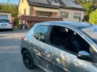 Gebraucht Peugeot 206 60 PS (44 kW) 2003 Silber Kleinwagen