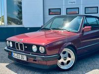 Gebraucht BMW 325 Cabriolet 193 PS (141 kW) 1990 Calypsorot Cabrio