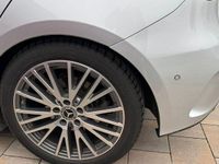 Gebraucht Mercedes A250 Advanced Plus 224 PS (164 kW) 2023 Silber Limousine