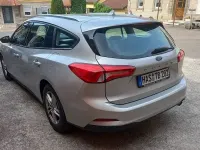Gebraucht Ford Focus Titanium 120 PS (88 kW) 2019 Silber Limousine