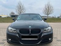 Gebraucht BMW 320 170 PS (125 kW) 2009 Schwarz Limousine