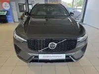 Gebraucht Volvo XC60 R-Design 250 PS (183 kW) 2022 Pine grey SUV