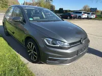 Gebraucht VW Golf VII Highline 125 PS (91 kW) 2018 Grau Limousine