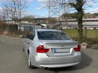 Gebraucht BMW 318 129 PS (94 kW) 2005 Silber Limousine