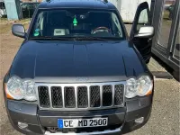 Usata Jeep Cherokee 218 CV (160 kW) 2009 Grigio SUV