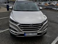 gebraucht Hyundai Tucson 2.0 CRDi 135kW Premium 4WD Automatik ...