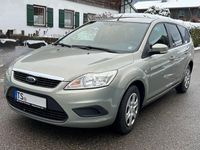 Gebraucht Ford Focus Trend 101 PS (74 kW) 2009 Limousine