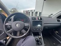 Gebraucht VW Golf V 105 PS (77 kW) 2005 Schwarz Kleinwagen