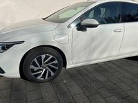 Gebraucht VW Golf VII 204 PS (150 kW) 2021 Weiß Kleinwagen