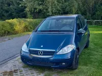 Gebraucht Mercedes A180 109 PS (80 kW) 2009 Blau Kleinwagen