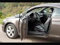 Gebraucht VW Eos 140 PS (102 kW) 2011 Braun Cabrio