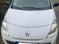 Gebraucht Renault Clio IV 75 PS (55 kW) 2012 Weiß Kleinwagen