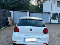 Gebraucht VW Polo Allstar 90 PS (66 kW) 2015 Weiß Limousine