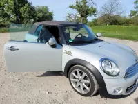 Gebraucht Mini Cooper Cabriolet 122 PS (89 kW) 2012 Weiß Cabrio
