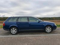 Gebraucht Audi A6 150 PS (110 kW) 2000 Blau Kombi