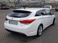 Gebraucht Hyundai i40 241 PS (177 kW) 2013 Weiß metallic Kombi