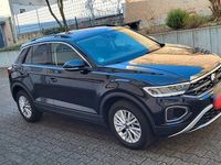 Gebraucht VW T-Roc Life 110 PS (80 kW) 2023 Schwarz SUV