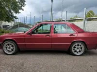 Gebraucht Mercedes 190 118 PS (86 kW) 1990 Rot Limousine