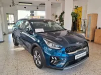 Używany Kia Niro Vision 141 KM (103 kW) 2020 Niebieski SUV
