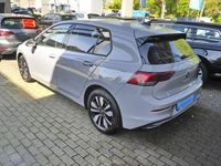 Gebraucht VW Golf VIII Move 150 PS (110 kW) 2024 Grau Limousine