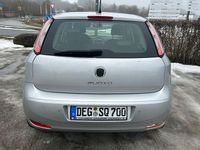 Gebraucht Fiat Punto Evo 69 PS (50 kW) 2012 Silber Kleinwagen