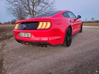 Gebraucht Ford Mustang GT 450 PS (330 kW) 2018 Rot