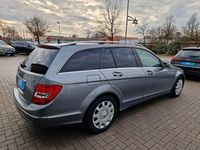 Gebraucht Mercedes C220 170 PS (125 kW) 2013 Palladiumsilber Kombi