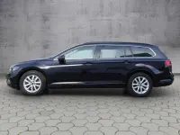 Gebraucht VW Passat Business 150 PS (110 kW) 2022 Deep black perleffekt Kombi