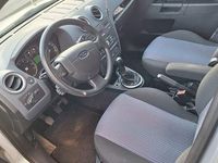 Gebraucht Ford Fusion Style 80 PS (58 kW) 2010 Silber Kleinwagen