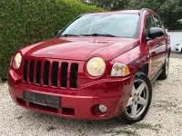Gebraucht Jeep Compass Sport 170 PS (125 kW) 2010 Rot SUV