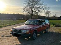 Gebraucht Volvo 240 116 PS (85 kW) 1992 Rot Kombi