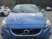 Gebraucht Volvo V40 R-Design 150 PS (110 kW) 2017 Blau Limousine