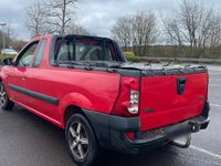 Gebraucht Dacia Pick up 85 PS (62 kW) 2009 Rot Pickup