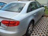 gebraucht Audi A4 2.0 TDI (DPF) Inspektion Tüv Reifen neu