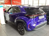 Neu Toyota Yaris Cross 131 PS (96 kW) 2026 Juniper blue metallic SUV