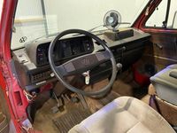Second-hand VW T3 68 CP (50 kW) 1981 Roșu Van