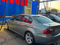 Gebraucht BMW 325 218 PS (160 kW) 2005 Grau Limousine