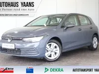 Gebraucht VW Golf VIII Life 131 PS (96 kW) 2022 Grau Limousine
