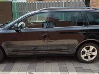 Gebraucht Skoda Octavia Ambition 122 PS (89 kW) 2013 Schwarz Kombi